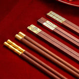 Baguettes Chinoises En Bois Rouge