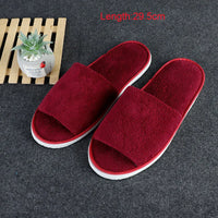 Chaussons Chinois Peluche Fermés