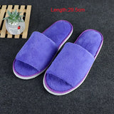 Chaussons Chinois Peluche Fermés