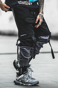 pantalon-cargo-techwear-Y2K