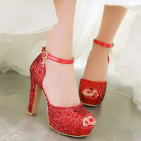 chaussures-annee-70-rouges-a-paillettes