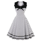 robe-vintage-blanche-a-pois-noir